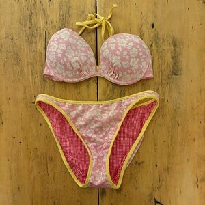 Women’s Pink Floral Underwire Bikini with reversible bottoms US M VGUC